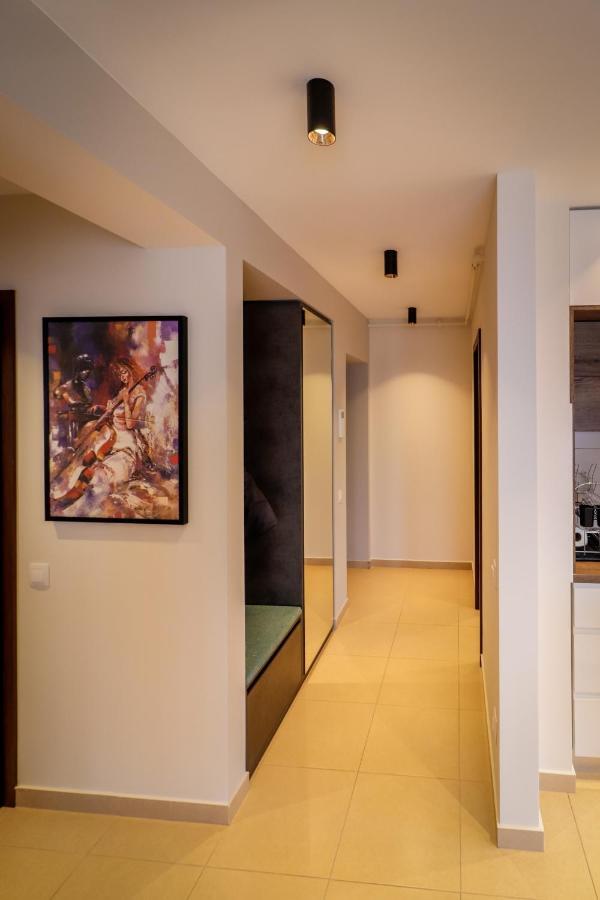 Апартаменти Lux Green Apartament 2 Брашов Екстер'єр фото