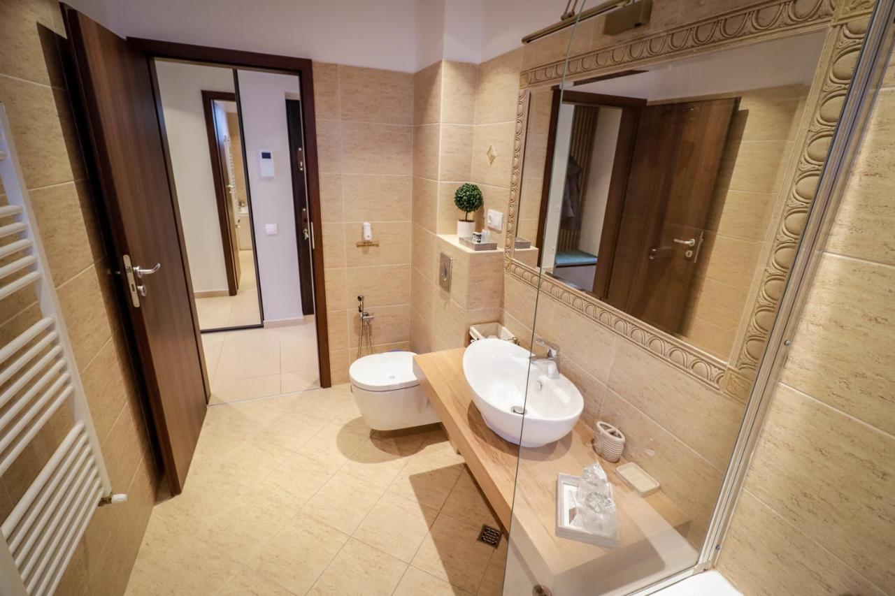 Апартаменти Lux Green Apartament 2 Брашов Екстер'єр фото