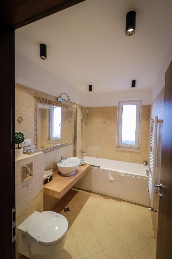 Апартаменти Lux Green Apartament 2 Брашов Екстер'єр фото